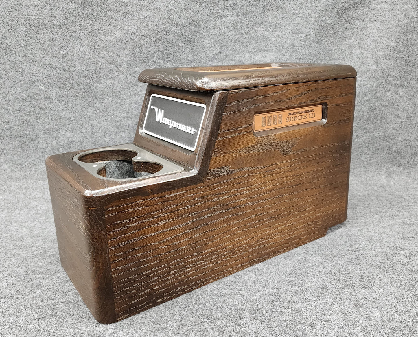 Series 3 Wagoneer center console