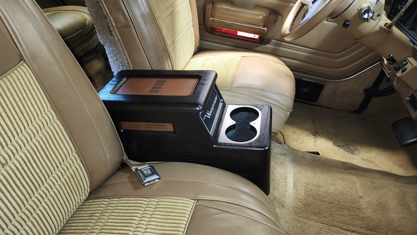 Series 3 Wagoneer center console