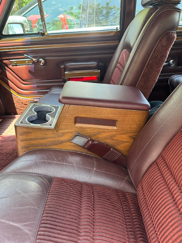 Series 3 Wagoneer center console
