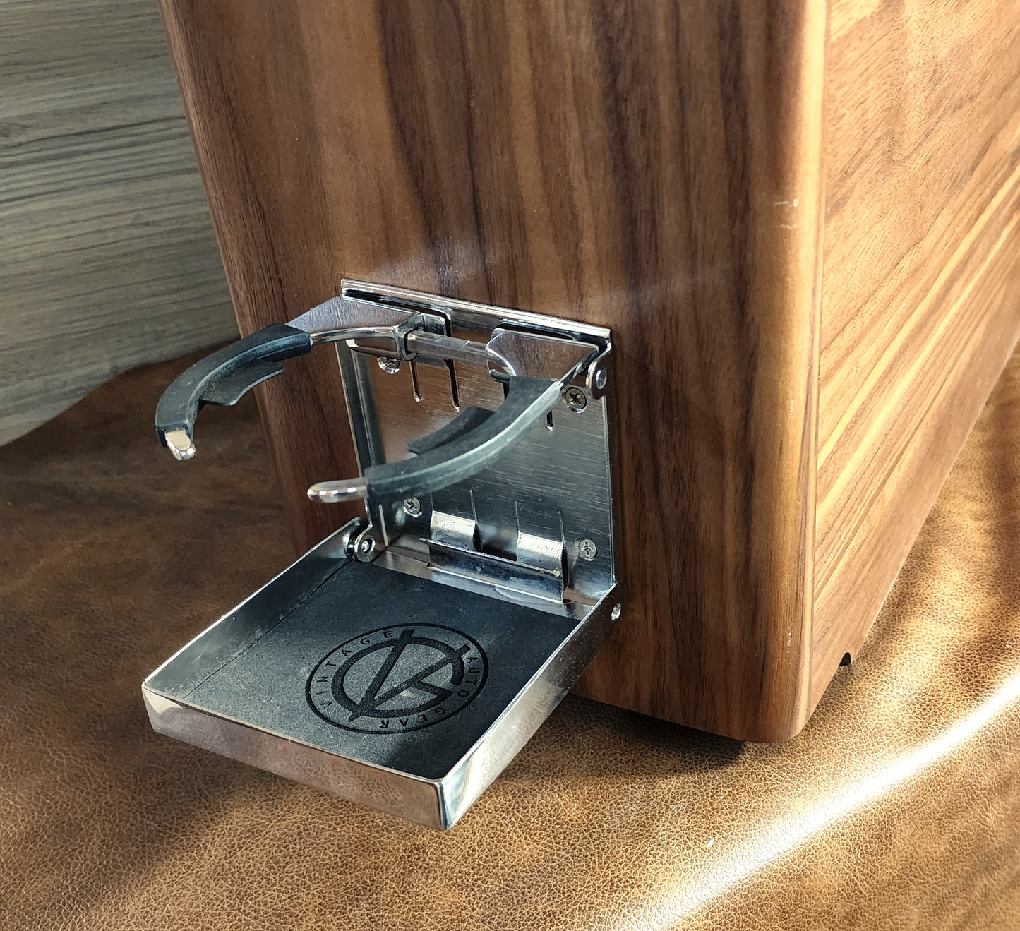 Early Bronco XL walnut console