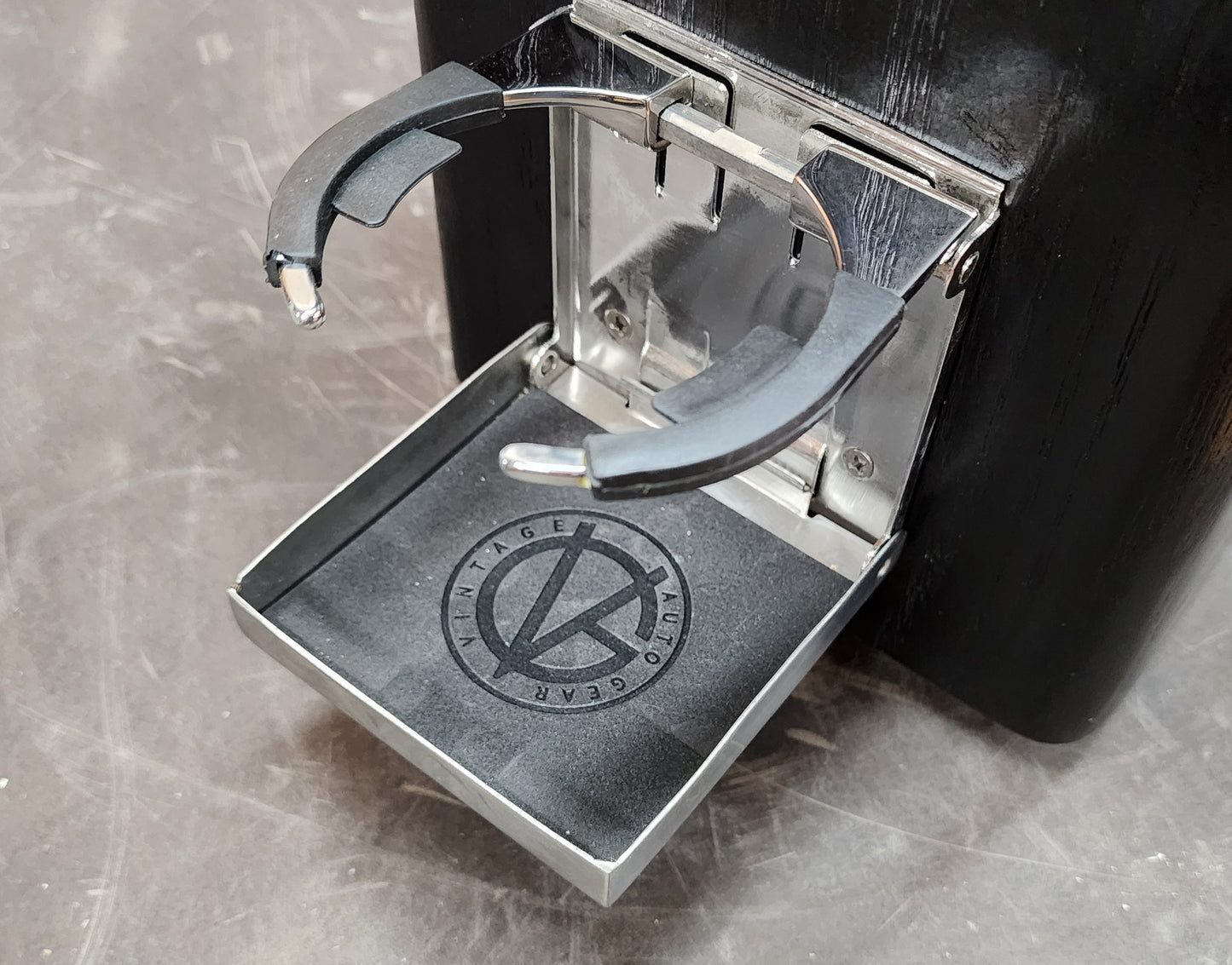 Early Bronco XL Black console