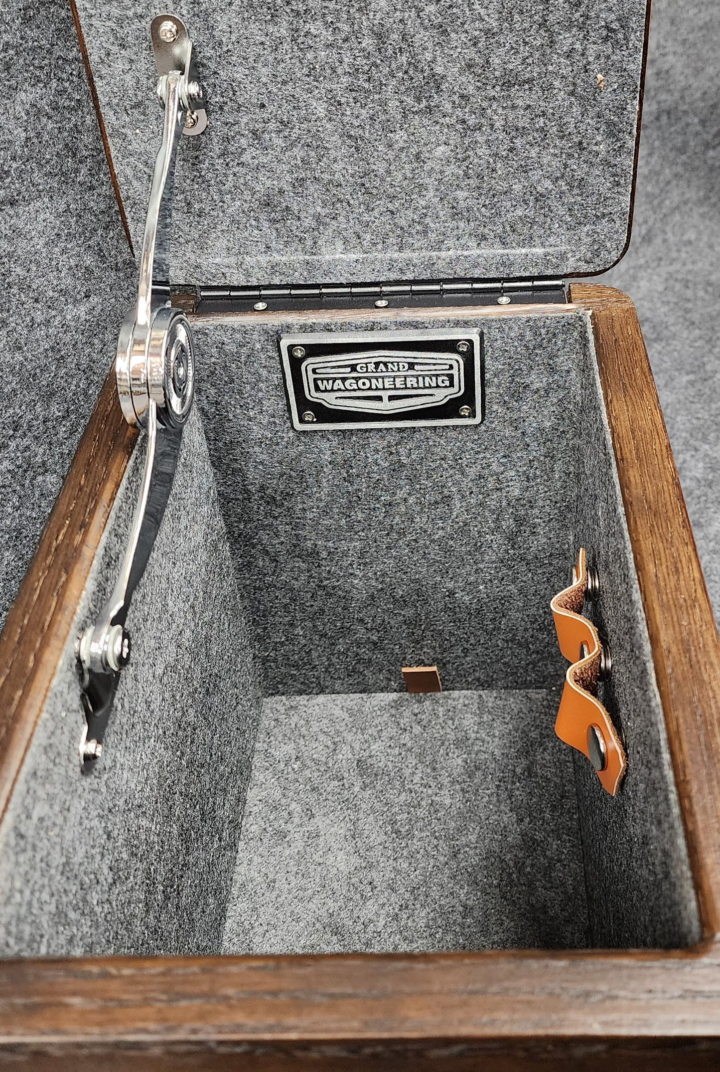 Series 3 Wagoneer center console