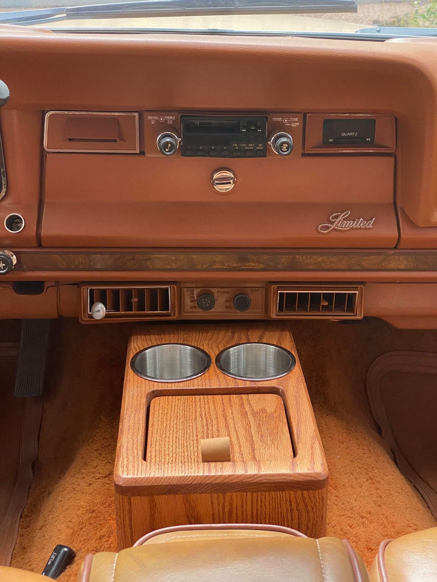 Center Console Series 1